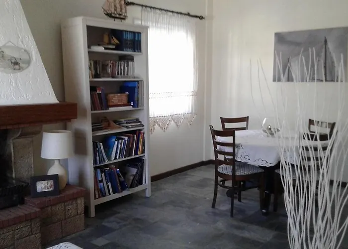 بيت للعطل Kantouni On The *